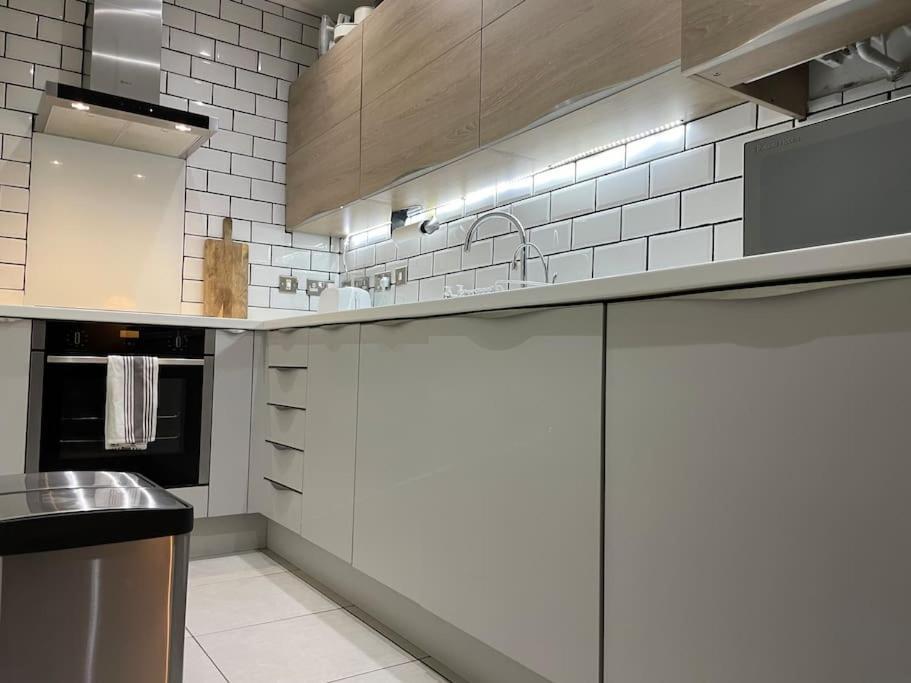 The Flat On Humber Street Apartment Kingston upon Hull ภายนอก รูปภาพ